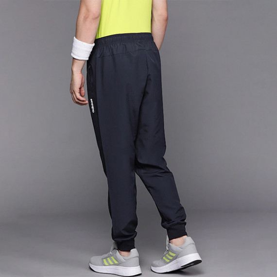 http://235429.01spn.group/products/men-navy-blue-stanford-solid-joggers