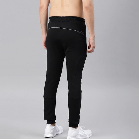 http://235429.01spn.group/products/men-black-solid-rapid-dry-running-joggers