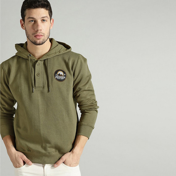 http://235429.01spn.group/products/the-lifestyle-co-men-olive-green-solid-hooded-sweatshirt