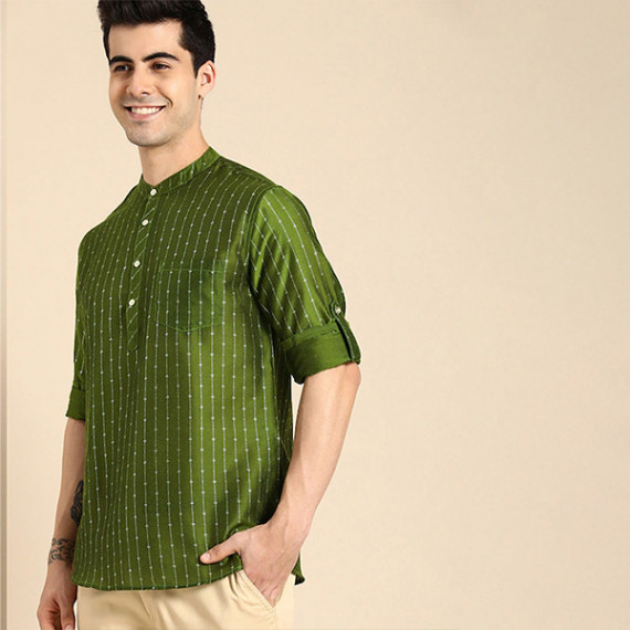 http://235429.01spn.group/products/men-olive-green-gold-toned-ethnic-motifs-woven-design-kurta