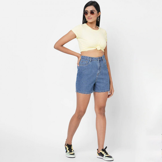 http://235429.01spn.group/products/women-blue-slim-fit-high-rise-denim-shorts