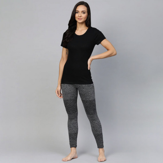 http://235429.01spn.group/products/women-pack-of-2-self-striped-thermal-tops