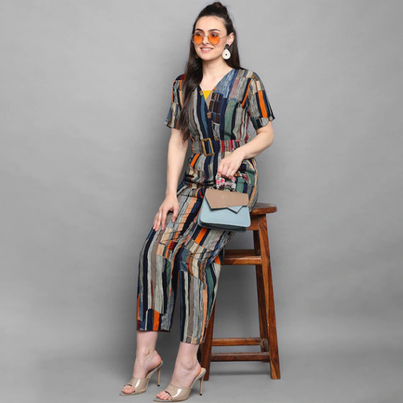 http://235429.01spn.group/products/blue-orange-foil-printed-basic-jumpsuit