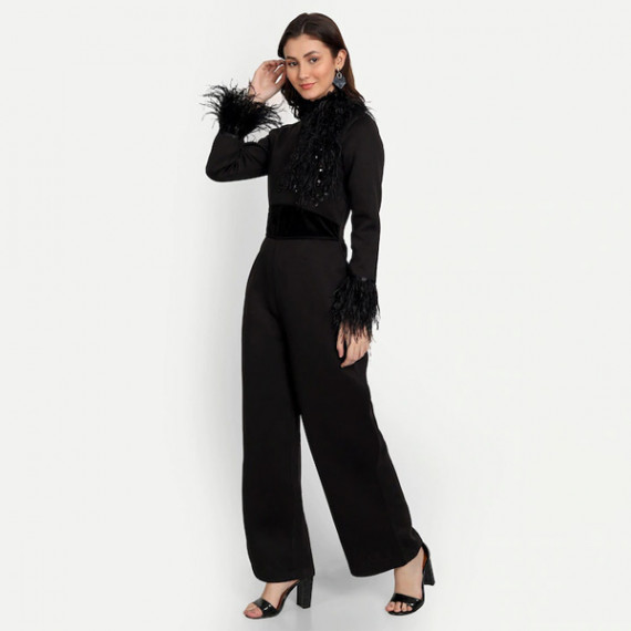 http://235429.01spn.group/products/black-basic-jumpsuit-with-embellished