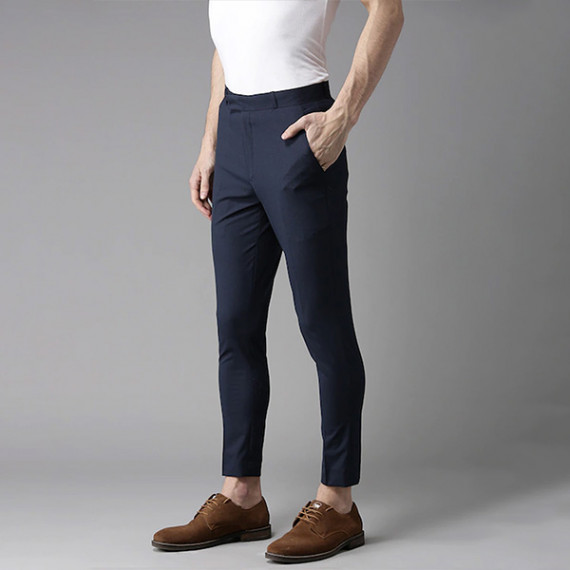 http://235429.01spn.group/products/men-navy-blue-tapered-fit-trousers