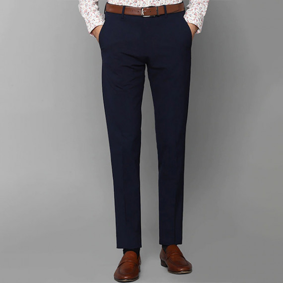 http://235429.01spn.group/products/men-navy-blue-slim-fit-trousers