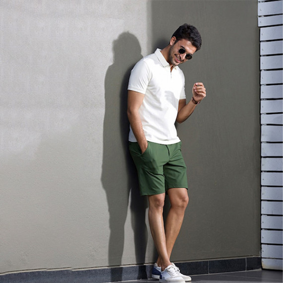 http://235429.01spn.group/products/men-green-4way-stretch-chino-shorts