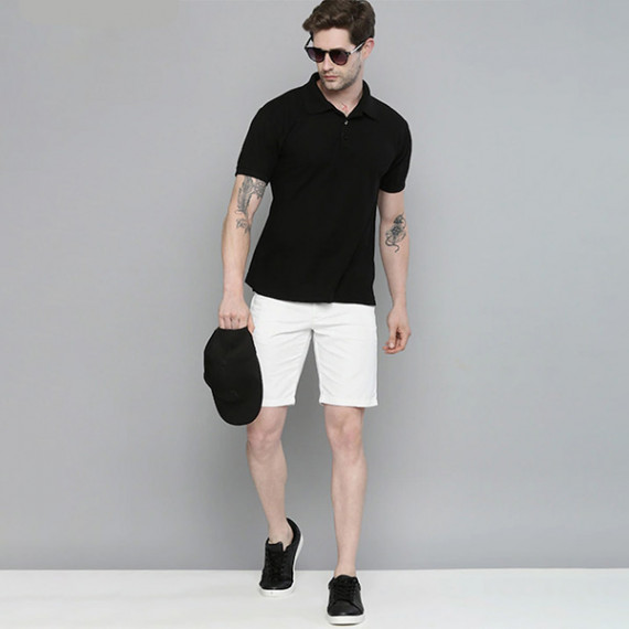 http://235429.01spn.group/products/men-white-slim-fit-chino-shorts