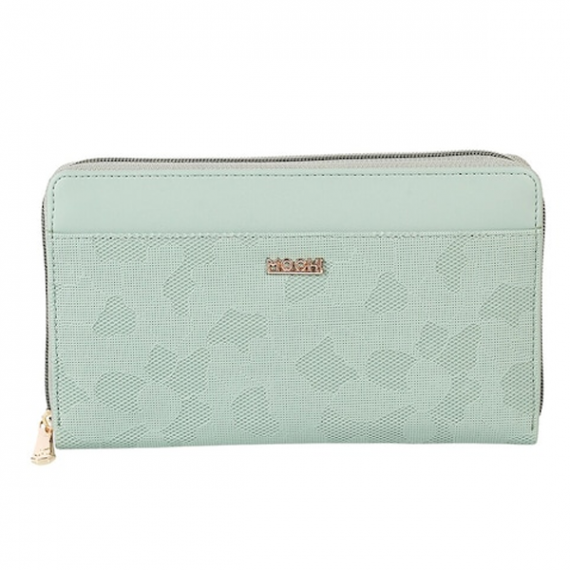 http://235429.01spn.group/products/women-green-textured-zip-around-wallet